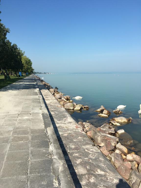 Cuki Apartmanok Siófok Eksteriør bilde