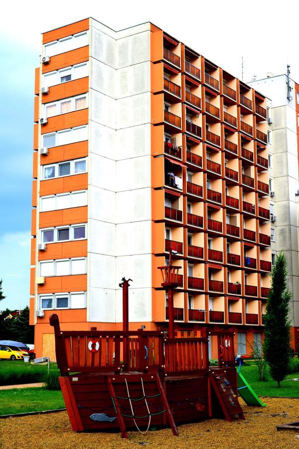 Cuki Apartmanok Siófok Eksteriør bilde